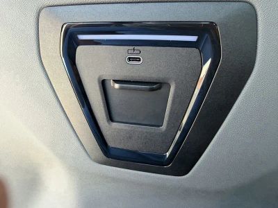 2026 BMW 5 Series — photo 18 view