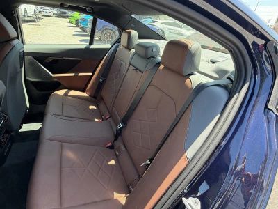 2026 BMW 5 Series — photo 21 view
