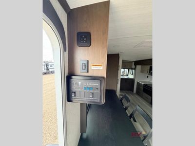2026 Keystone RV Cougar Half-Ton - Photo 14