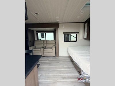 2026 Keystone RV Cougar Half-Ton - Photo 8