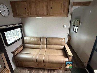 2018 Coachmen RV Freedom Express - Photo 9
