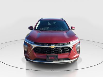 2025 Chevrolet Trax - Photo 2