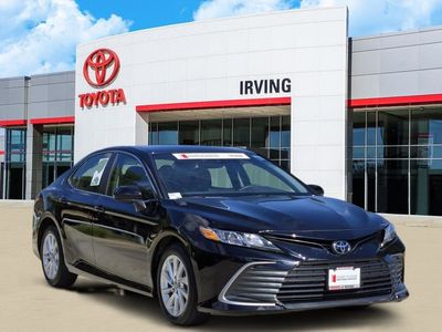 2023 Toyota Camry - Photo 2