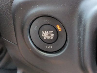 2022 Jeep Wrangler — photo 29 view