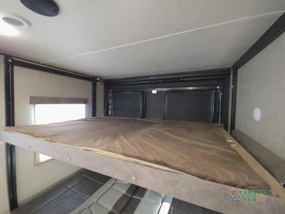 2020 Grand Design Momentum G-Class — photo 44 view