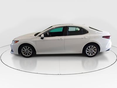 2022 Toyota Camry - Photo 4