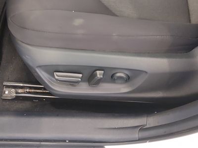 2022 Toyota Camry - Photo 19