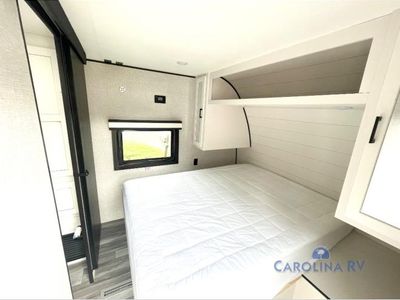 2024 Jayco Jay Flight — photo 9 view