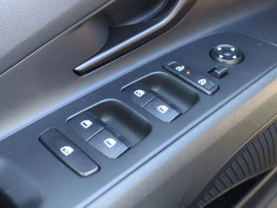 2026 Hyundai ELANTRA — photo 28 view