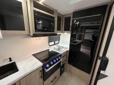 2026 Grand Design Imagine XLS - Photo 32