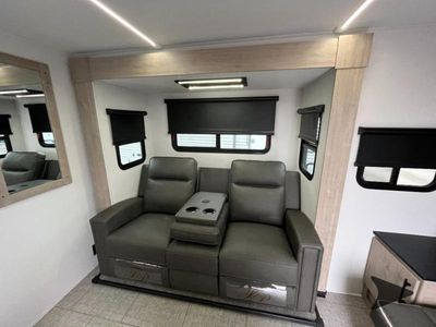 2026 Grand Design Imagine XLS - Photo 23