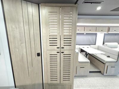 2026 Grand Design LINEAGE SERIES F - Photo 24