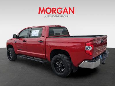 2020 Toyota Tundra — detail view