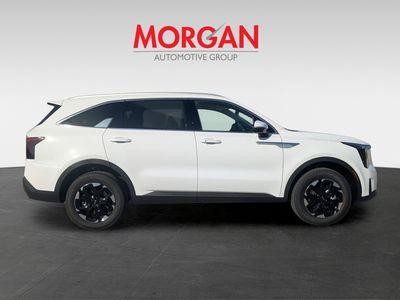 2026 Kia Sorento - Photo 8