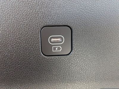 2026 Kia Sorento - Photo 14