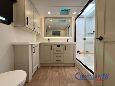 2026 Grand Design Solitude - Photo 29