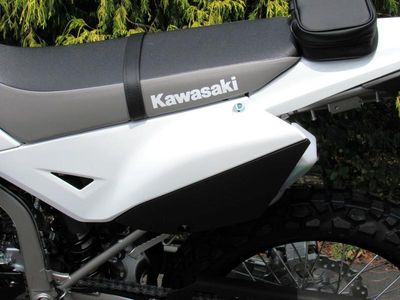 2026 Kawasaki KLX300 - Photo 8