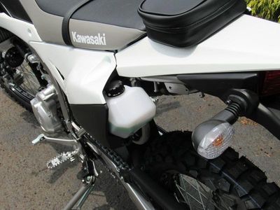 2026 Kawasaki KLX300 - Photo 11