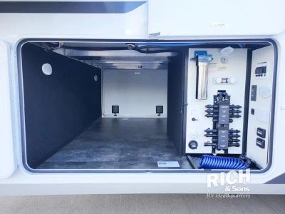 2025 Sea Ray 6.2LMPI DTS - Photo 6