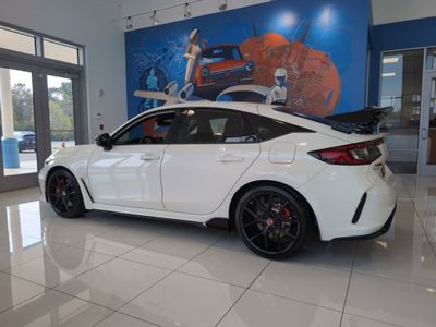2024 Honda Civic Type R — side profile view