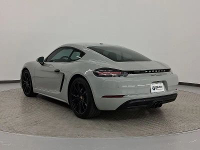 2021 Porsche 718 Cayman Coupe - Photo 3