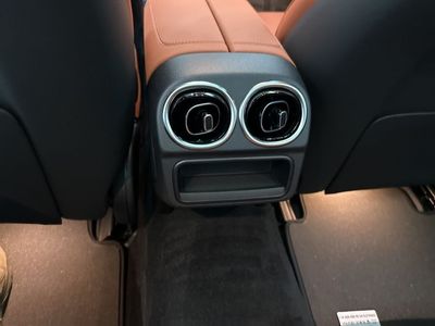 2026 Mercedes-Benz C-Class - Photo 21