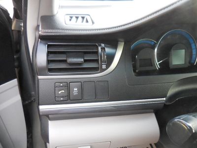 2012 Toyota Camry Hybrid - Photo 19