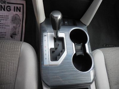 2012 Toyota Camry Hybrid - Photo 22