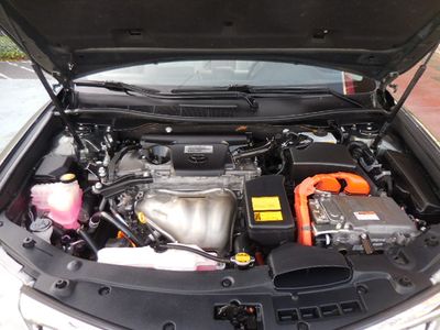 2012 Toyota Camry Hybrid - Photo 32