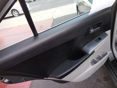 2012 Toyota Camry Hybrid - Photo 16