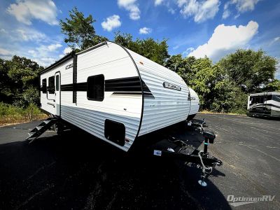2026 Sunset Park RV Sun Lite — front three-quarter view