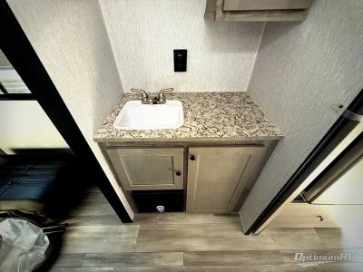 2026 Sunset Park RV Sun Lite — photo 13 view