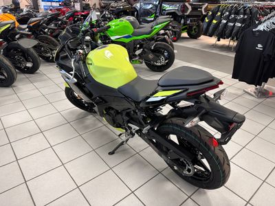 2026 Kawasaki Ninja 500 ABS - Photo 3
