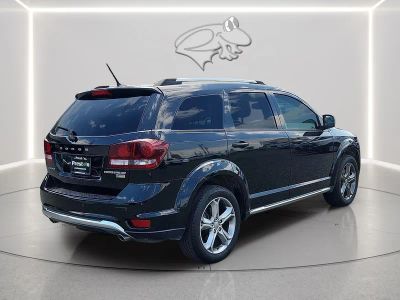 2017 Dodge Journey — detail view