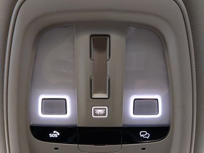 2024 Volvo S60 - Photo 21