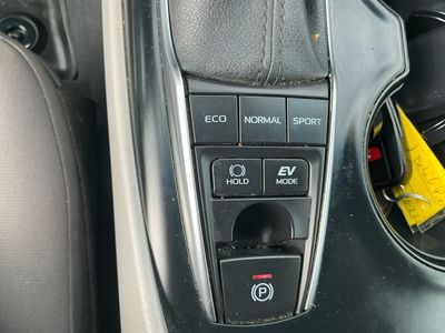 2020 Toyota Camry - Photo 5