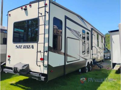 2018 Forest River RV Sierra - Photo 9