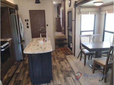 2018 Forest River RV Sierra - Photo 21