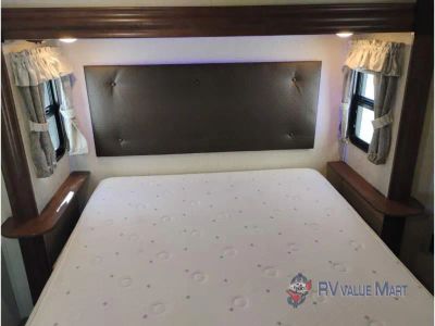 2018 Forest River RV Sierra - Photo 24