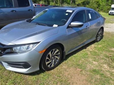 2018 Honda Civic - Photo 1