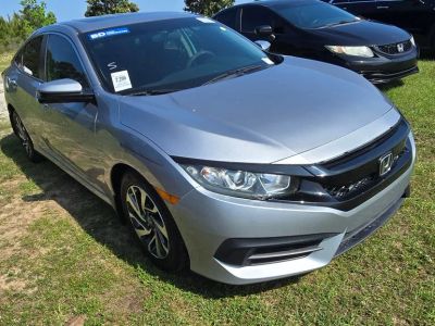 2018 Honda Civic - Photo 3