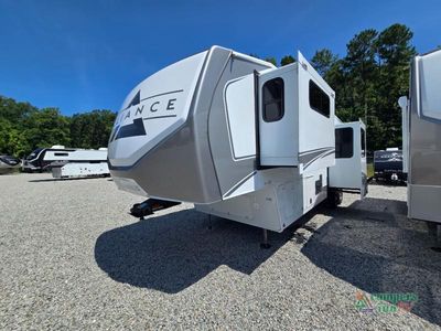 2026 Alliance RV Avenue - Photo 4