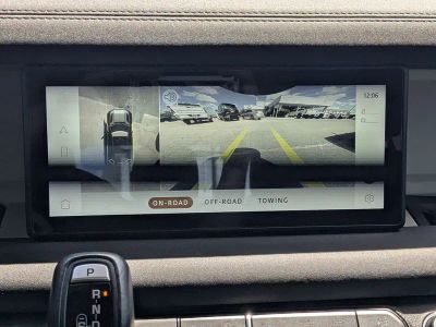 2021 Land Rover Defender 110 — photo 30 view
