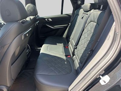 2026 BMW X5 - Photo 16