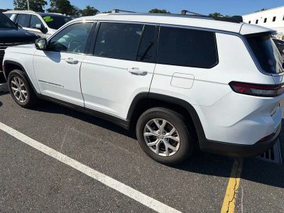 2021 Jeep Grand Cherokee L — detail view