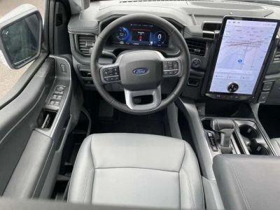 2025 Ford F-150 Lightning - Photo 10