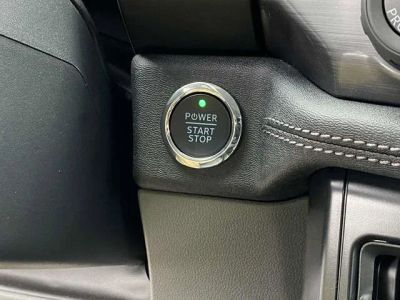 2025 Ford F-150 Lightning - Photo 16