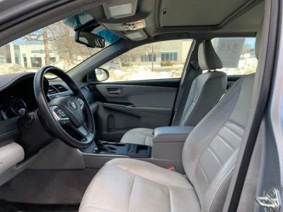 2017 Toyota Camry Hybrid XLE - Photo 15