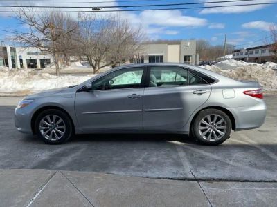 2017 Toyota Camry Hybrid XLE - Photo 7