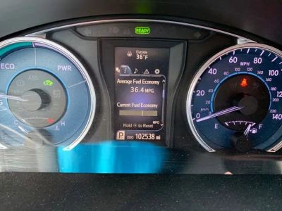 2017 Toyota Camry Hybrid XLE - Photo 19